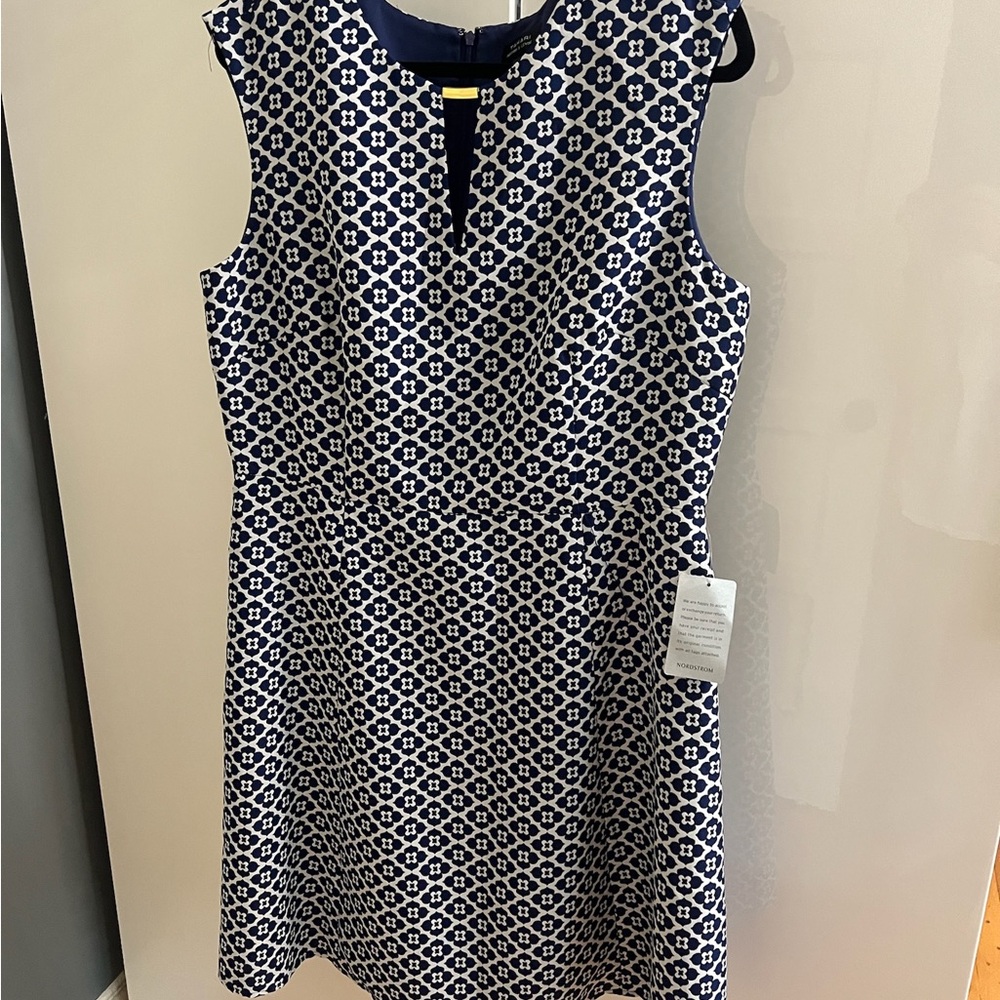 Tahari Blue and White Geometric Midi Dress